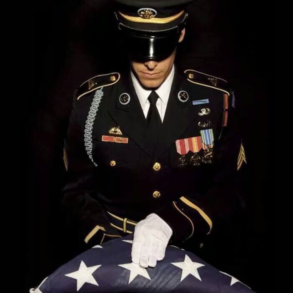 Meet your Posher, Travis